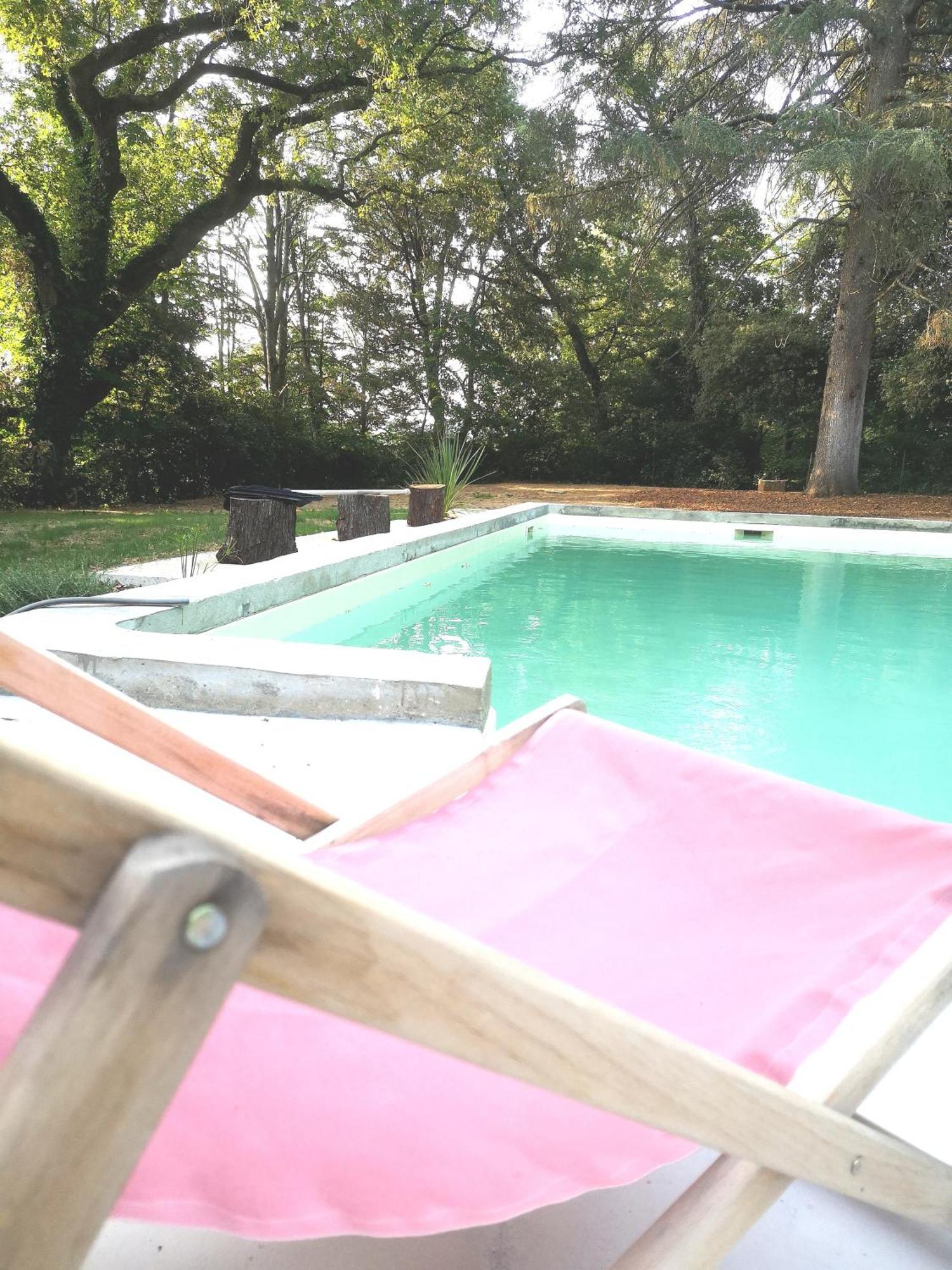 B&B Maison Felisa Sabran Bagian luar foto