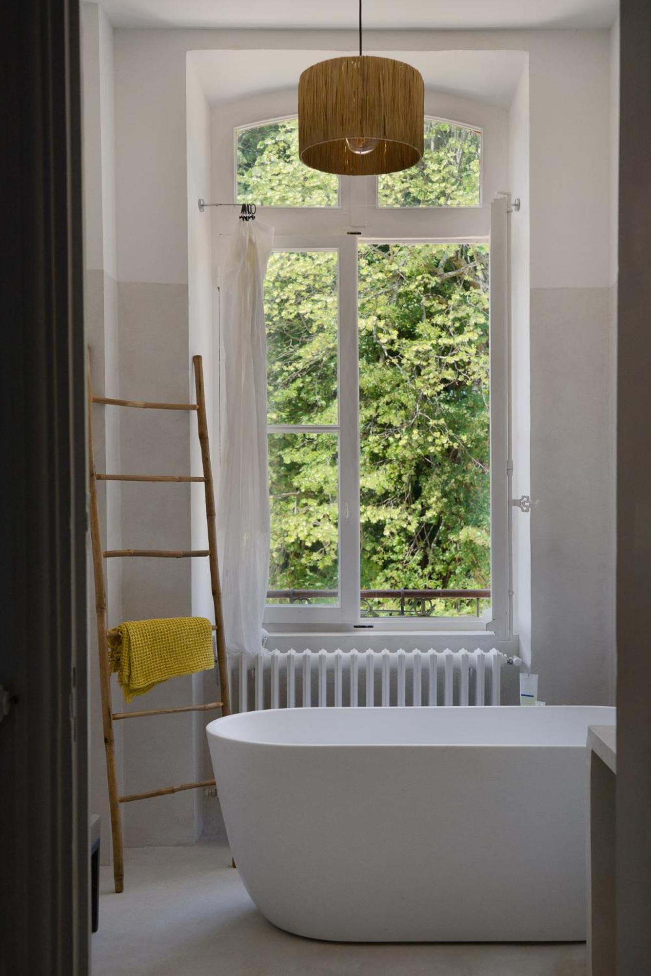B&B Maison Felisa Sabran Bagian luar foto