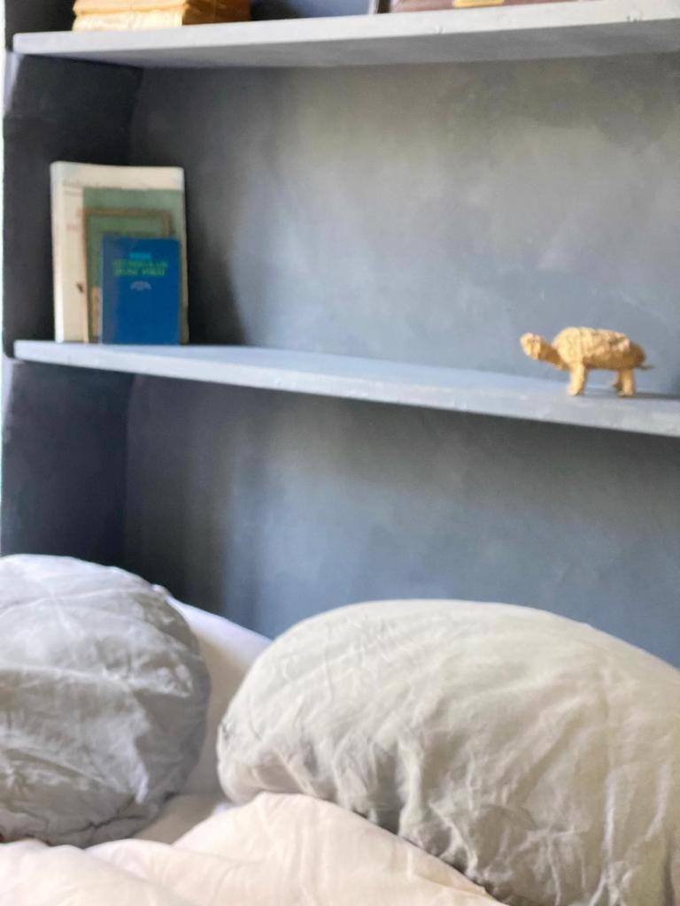 B&B Maison Felisa Sabran Bagian luar foto