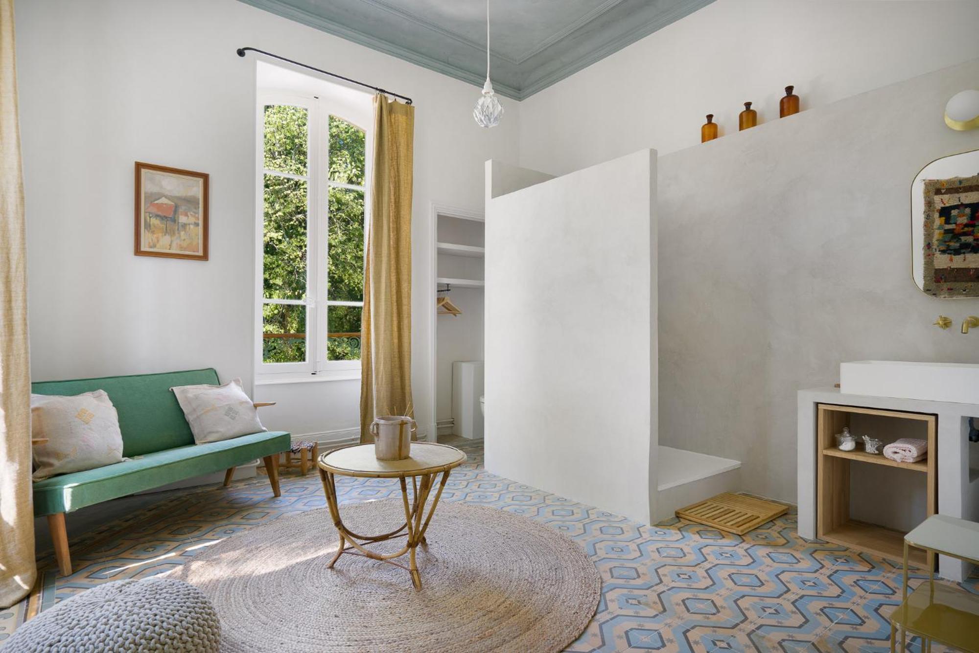 B&B Maison Felisa Sabran Bagian luar foto