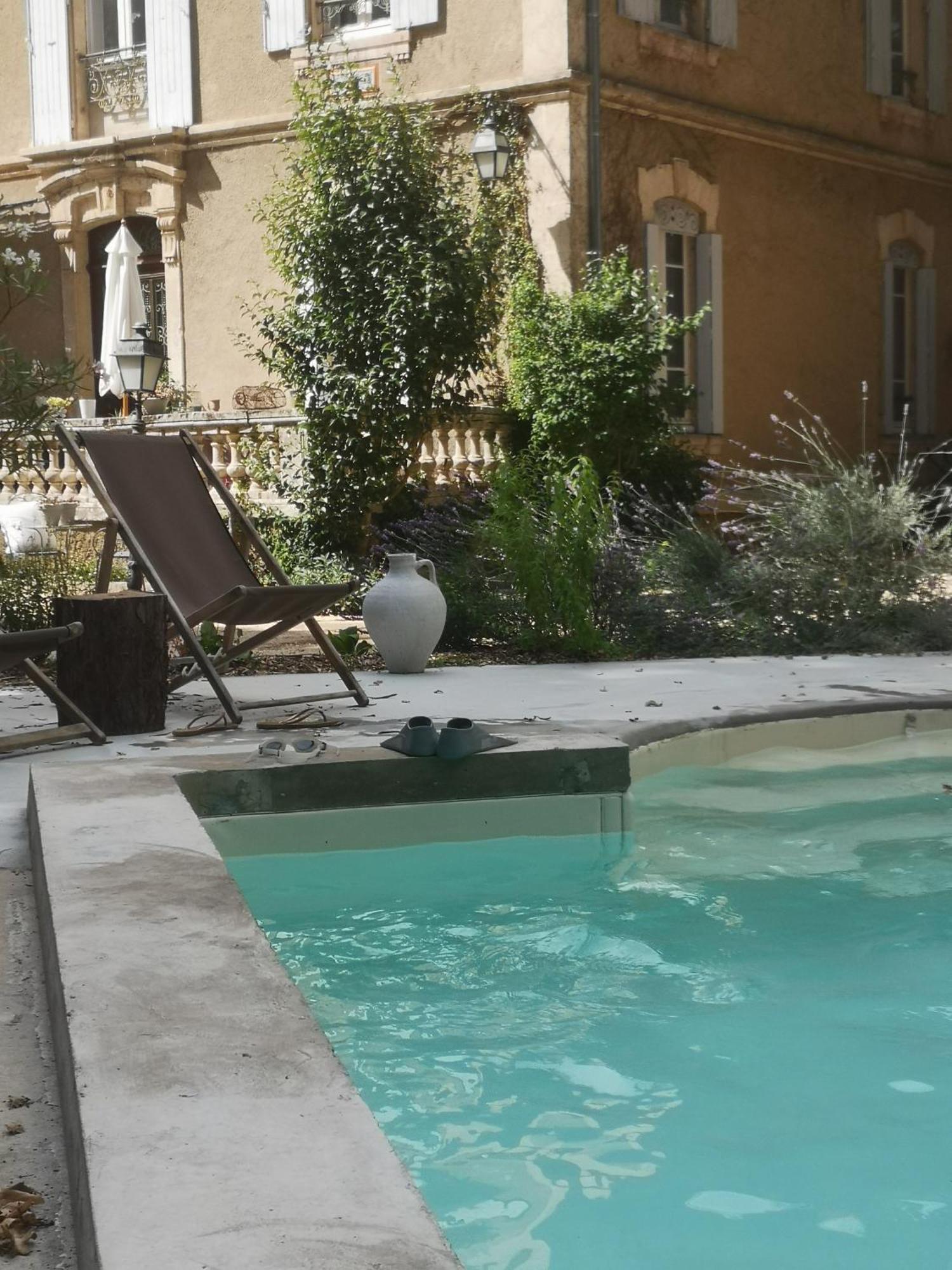 B&B Maison Felisa Sabran Bagian luar foto
